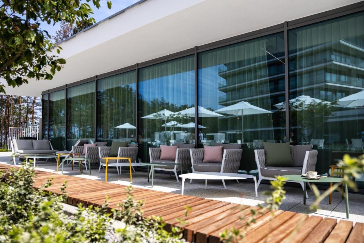 Wave Private Apartament - Sea View Miedzyzdroje Bagian luar foto