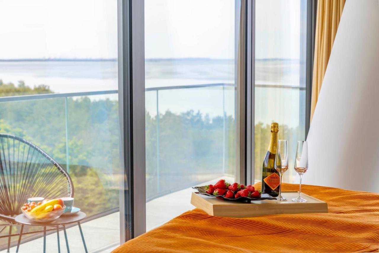 Wave Private Apartament - Sea View Miedzyzdroje Bagian luar foto